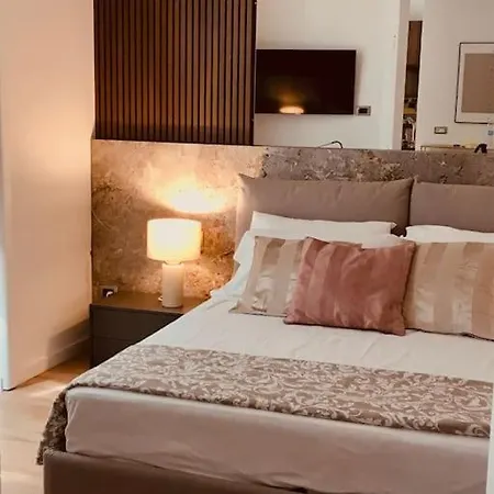 Dibi's Charming House Centro Di Catania! Apartament Katania