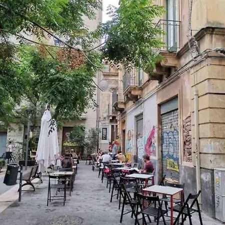 Apartament Dibi's Charming House Centro Di Catania! *
